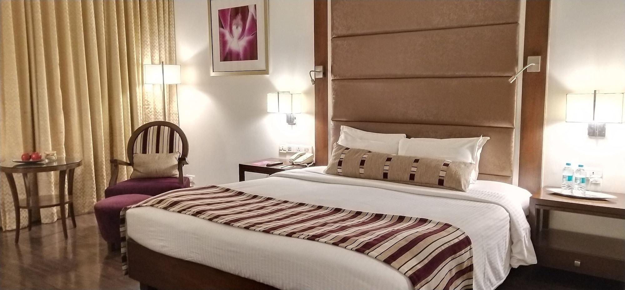 Royal Orchid Central, Pune Extérieur photo
