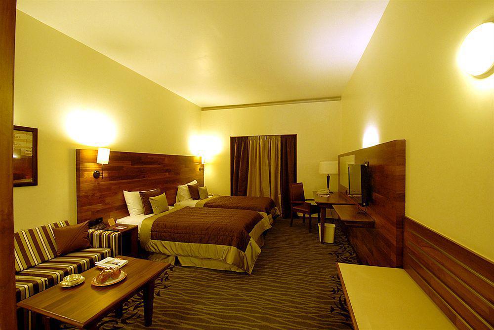 Royal Orchid Central, Pune Extérieur photo